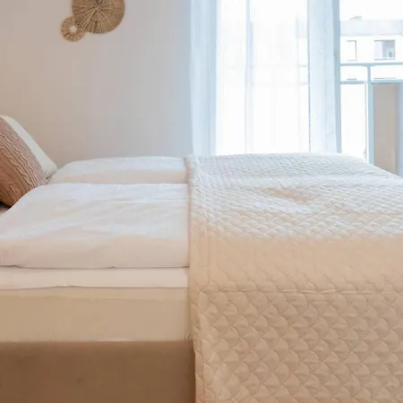 Rose Ursynow King Bed Terrace דירה *