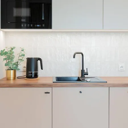 Rose Ursynow King Bed Terrace דירה *