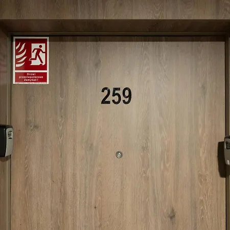 Rose Ursynow King Bed Terrace * Warszawa